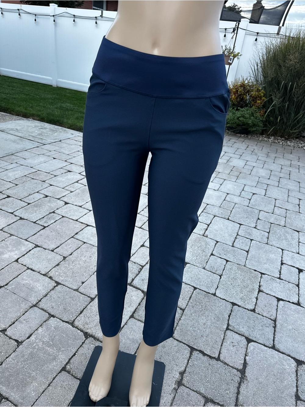 PUMA Women's PWRSHAPE Golf Pants size M - Picture 3 of 10